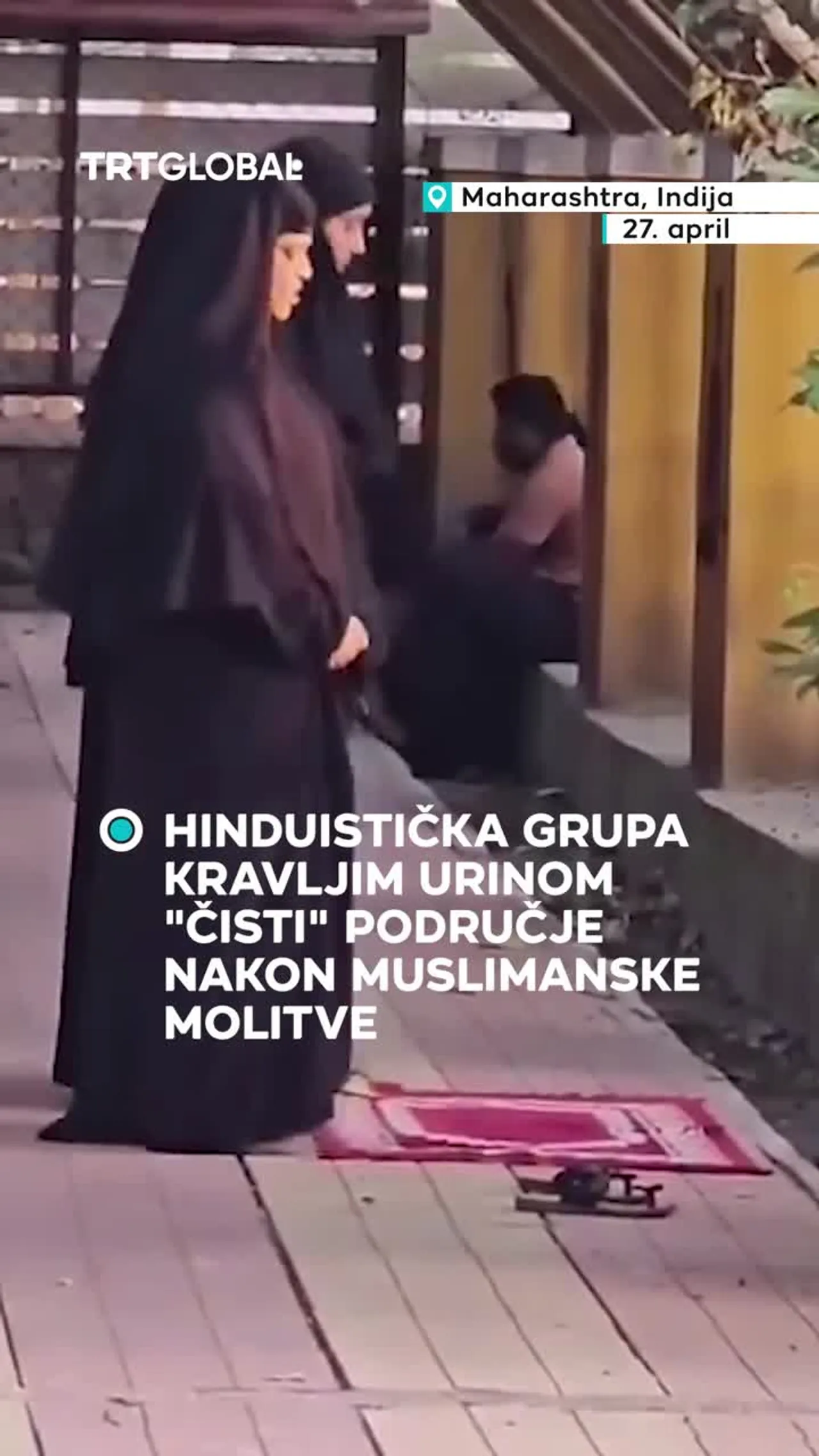 Hinduistička grupa "čisti" mjesto nakon muslimanske molitve